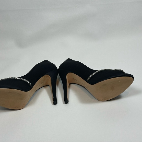 IVANKA TRUMP 4 1/2 inch heel Elegant Black Satin Heels with Rhinestones Sz 8.5 - Picture 4 of 6